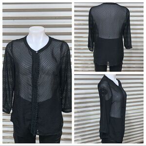 🛍️Skies are Blue sheer black button up blouse